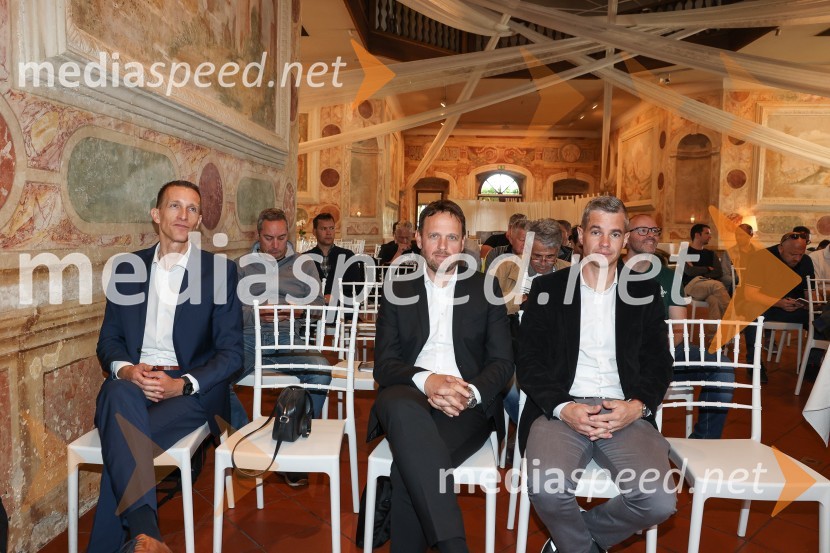  ... ;  Franci Bolta, direktor znamke Audi pri podjetju Porsche Slovenija d.o.o.;  ... Novi Audi Q8 e-tron, predstavitev