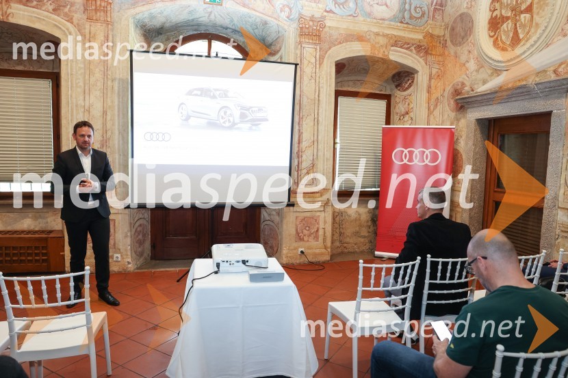  Franci Bolta, direktor znamke Audi pri podjetju Porsche Slovenija d.o.o.Novi Audi Q8 e-tron, predstavitev