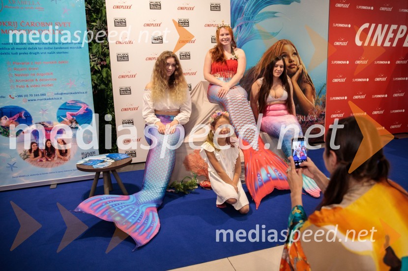  ... ;  ... ;  Barbara Petek, Zavod Arabella;  ... Mala morska deklica, premiera filma v Cineplexx Ljubljana