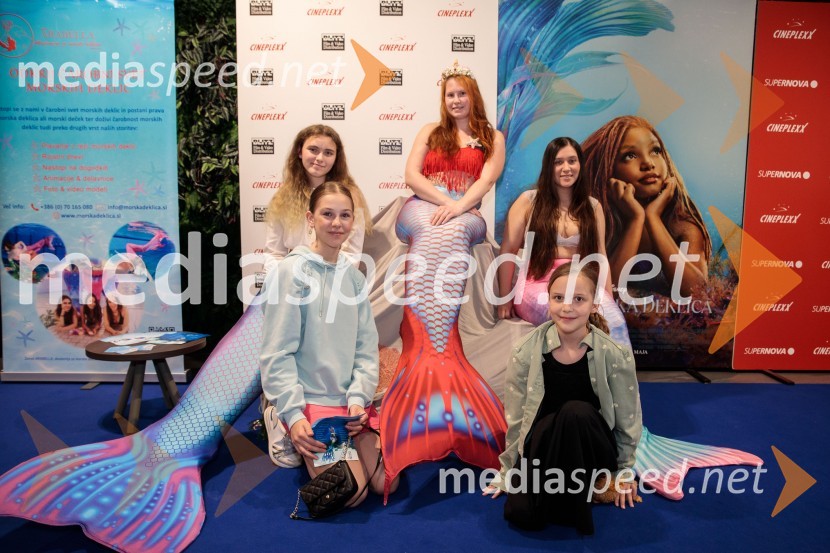  ... ;  ... ;  Barbara Petek, Zavod Arabella;  ... ;  ... Mala morska deklica, premiera filma v Cineplexx Ljubljana