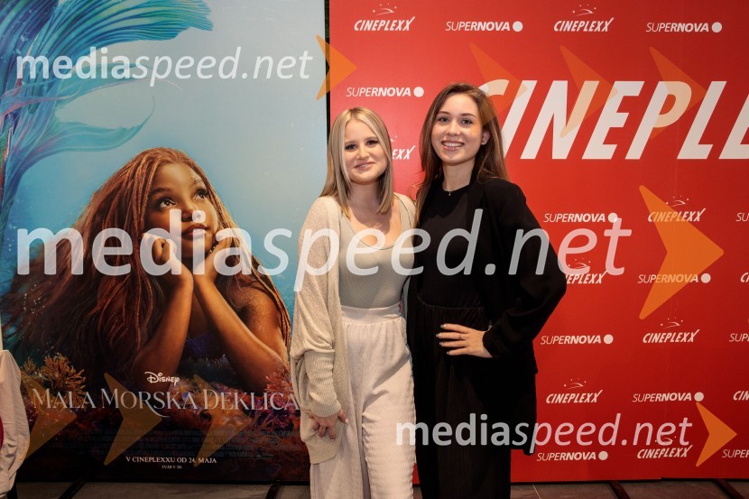  Ula Ložar, pevka;  Špela Bohorič LahMala morska deklica, premiera filma v Cineplexx Ljubljana