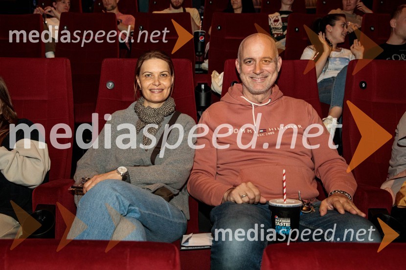  Špela Bravničar;  Ales BravnicarMala morska deklica, premiera filma v Cineplexx Ljubljana