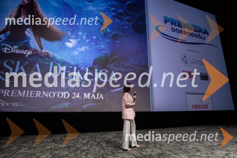  Lea Sirk, pevkaMala morska deklica, premiera filma v Cineplexx Ljubljana