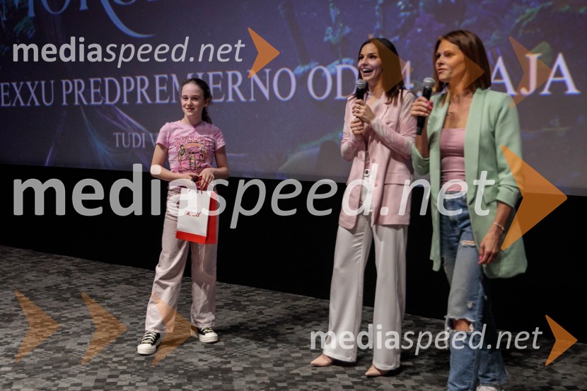  ... ;  Lea Sirk, pevka;  Teja  Jugovic, spletna vplivnica, Cool mamacitaMala morska deklica, premiera filma v Cineplexx Ljubljana