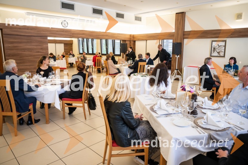 Maturanti Srednje šole za gostinstvo in turizem Maribor zavrteli kuhalnice