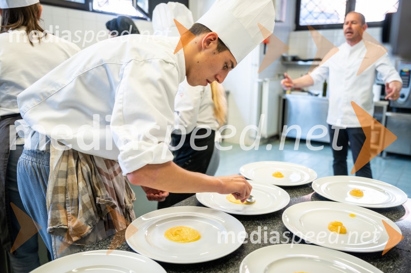Maturanti Srednje šole za gostinstvo in turizem Maribor zavrteli kuhalnice