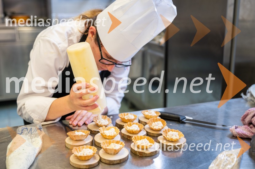 Maturanti Srednje šole za gostinstvo in turizem Maribor zavrteli kuhalnice