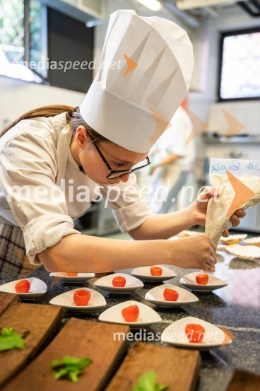 Maturanti Srednje šole za gostinstvo in turizem Maribor zavrteli kuhalnice