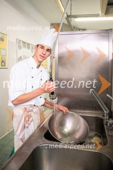 Maturanti Srednje šole za gostinstvo in turizem Maribor zavrteli kuhalnice