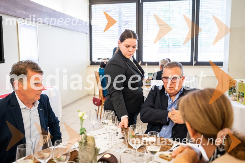 Maturanti Srednje šole za gostinstvo in turizem Maribor zavrteli kuhalnice