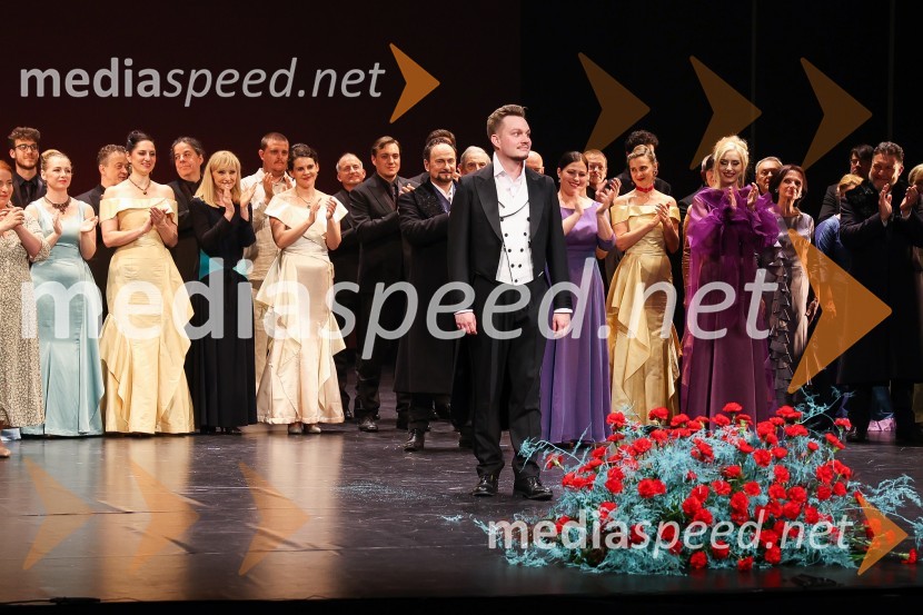  Jaka Mihelač, operni pevecEvgenij Onjegin, premiera opere na odru SNG Opera in balet Ljubljana