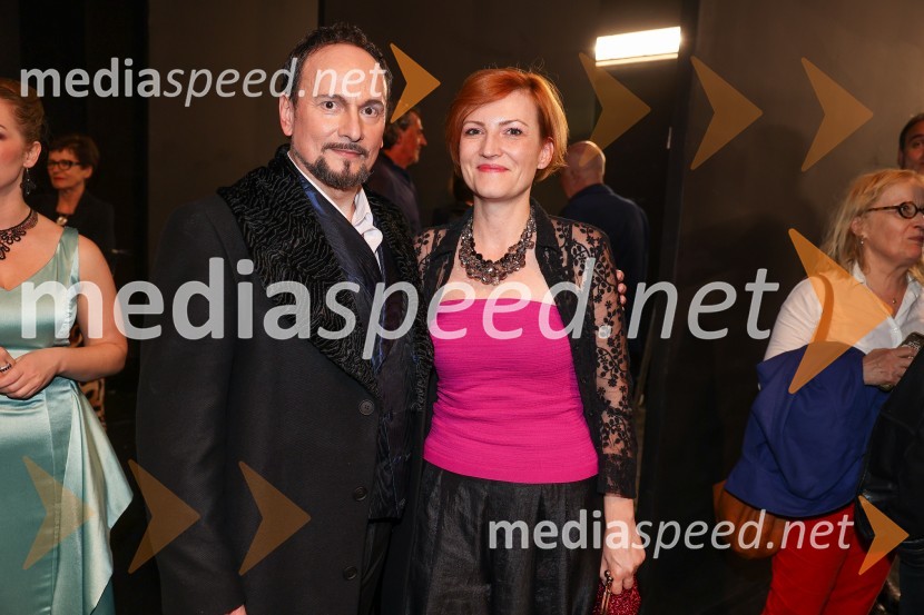  Dejan Maksimilijan Vrbančič, operni pevec; dr. Asta Vrečko, ministrica za kulturoEvgenij Onjegin, premiera opere na odru SNG Opera in balet Ljubljana