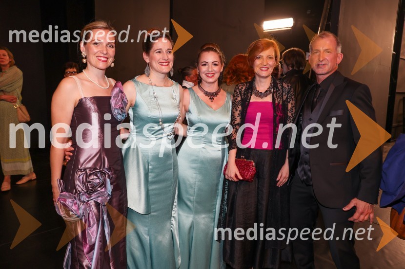  ... ;  ... ;  Natalija Amina Bašić, pevka v opernem zboru, Opera Ljubljana; dr. Asta Vrečko, ministrica za kulturo;  ... Evgenij Onjegin, premiera opere na odru SNG Opera in balet Ljubljana