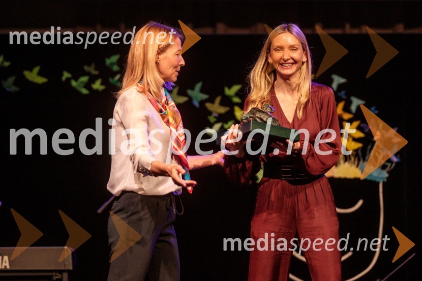  Tjaša Ficko, podžupanja, Mestna občina Ljubljana;  Barbara Murn Vrviščar, direktorica Pionirskega domaSlavnostna prireditev ob 60-letnici Pionirskega doma