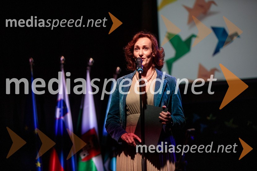  Saša  Pavček, igralka, Predsednica združenja dramskih umetnikov Slovenije, prejemnica Borštnikovega prstanaSlavnostna prireditev ob 60-letnici Pionirskega doma