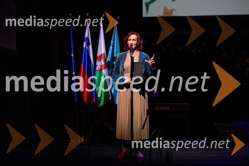  Saša  Pavček, igralka, Predsednica združenja dramskih umetnikov Slovenije, prejemnica Borštnikovega prstanaSlavnostna prireditev ob 60-letnici Pionirskega doma