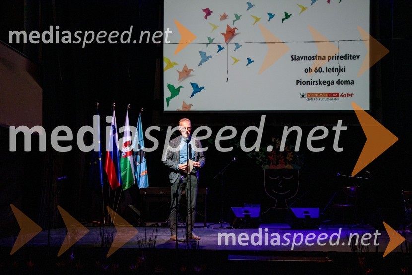  Igor Evgen Bergant, novinar in TV voditeljSlavnostna prireditev ob 60-letnici Pionirskega doma