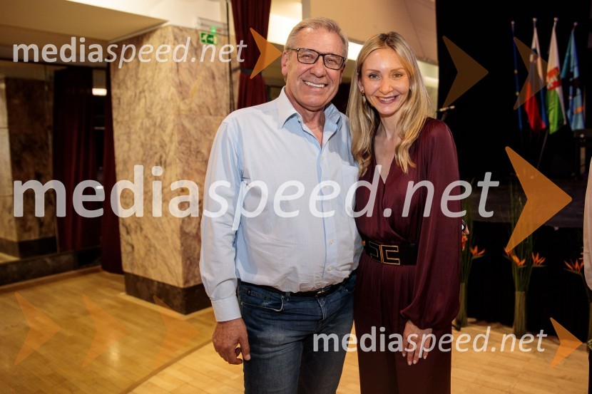  Aleš Valič, igralec;  Barbara Murn Vrviščar, direktorica Pionirskega domaSlavnostna prireditev ob 60-letnici Pionirskega doma