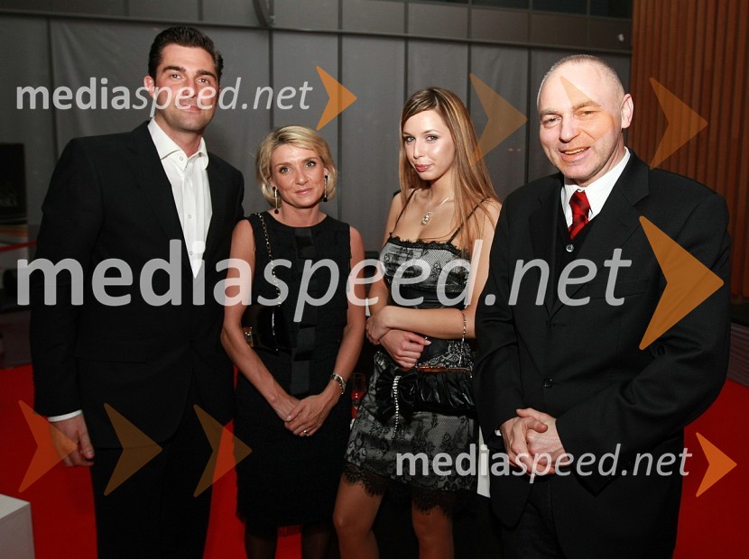  Roman Horvat; mag. Simona Dimic, vodja kabineta predsednika vlade RS;  ... ; mag. Andrej  Lovšin, predsednik uprave Intereuropa d.d.Viktorji 2008, zaključna zabava na Gospodarskem razstavišču