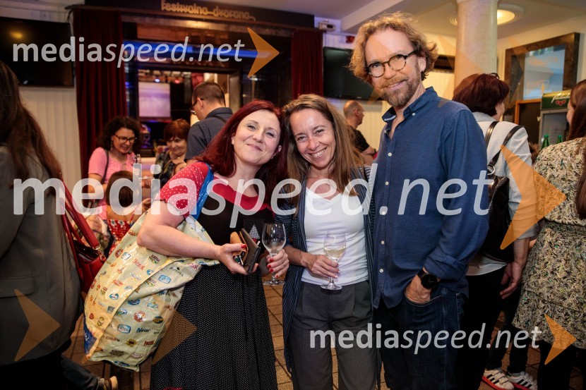  Bjanka Kršmanc, pomočnica direktorice, Pionirski dom;  ... ;  ... Slavnostna prireditev ob 60-letnici Pionirskega doma