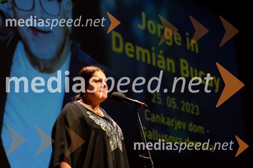  Uršula Cetinski, generalna direktorica, Cankarjev domJorge in Demián Bucay: O odnosih, ki nas zaznamujejo