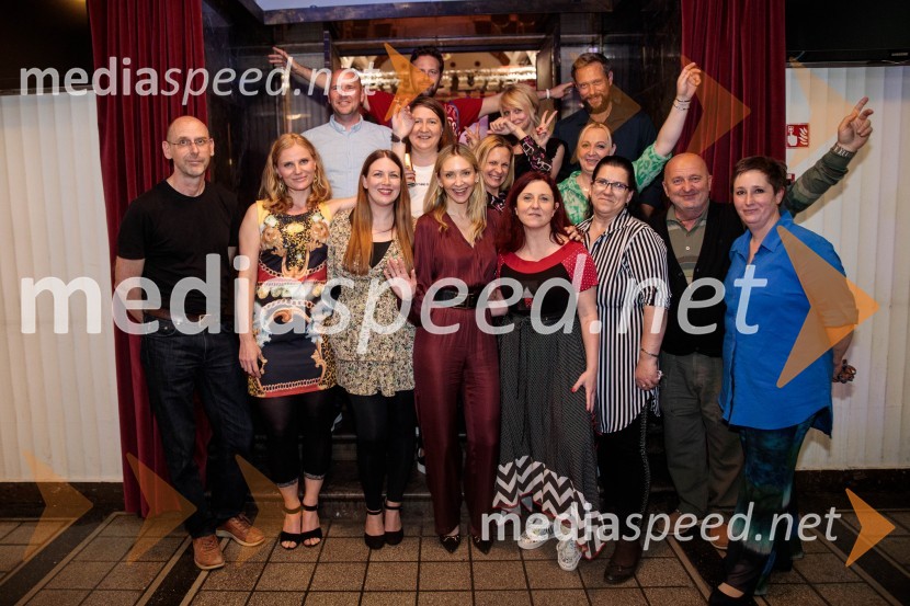  ... ;  ... ;  ... ;  Tadeja  Vovk, vodja oddelka tujih jezikov in kultur;  ... ;  ... ;  Barbara Murn Vrviščar, direktorica Pionirskega doma;  ... ;  Živa Steiner, Pionirski dom;  ... ;  ... ;  Bjanka Kršmanc, pomočnica direktorice, Pionirski dom;  ... ;  ... ;  ... Slavnostna prireditev ob 60-letnici Pionirskega doma