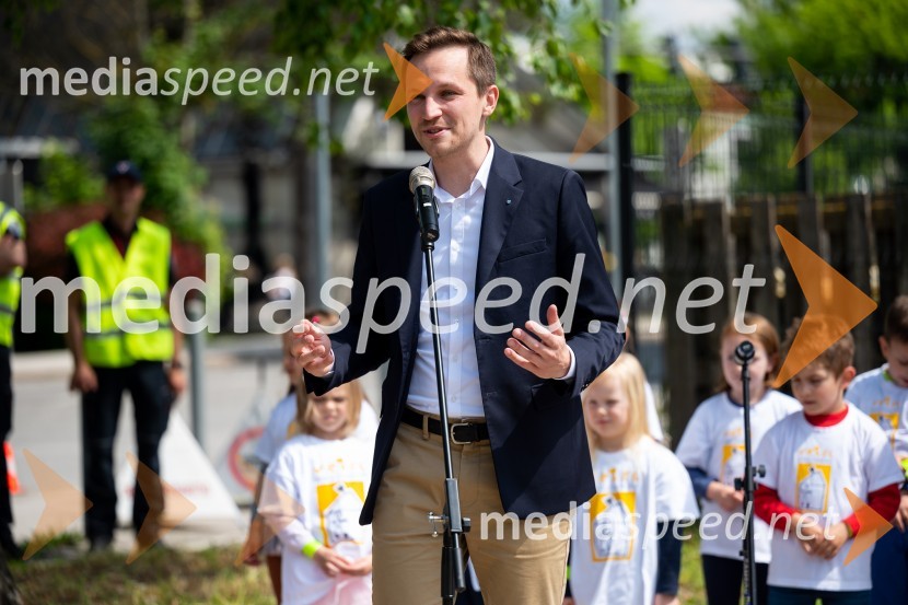  Matija Kovač, župan, MO CeljePrva 3D zebra v Celju