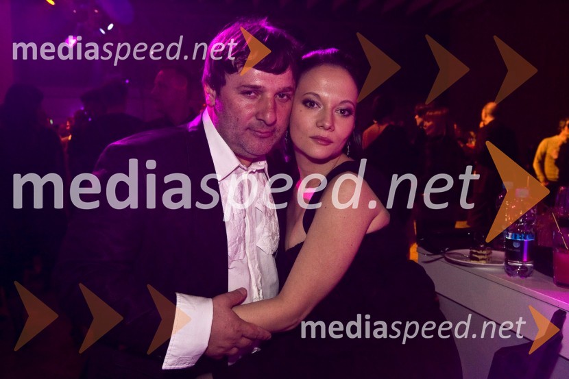 Bojan Emeršič, igralec in njegova življenjska sopotnica Viktorija Bencik, igralka in voditeljica oddaje Enajsta šolaViktorji 2008, zaključna zabava na Gospodarskem razstavišču