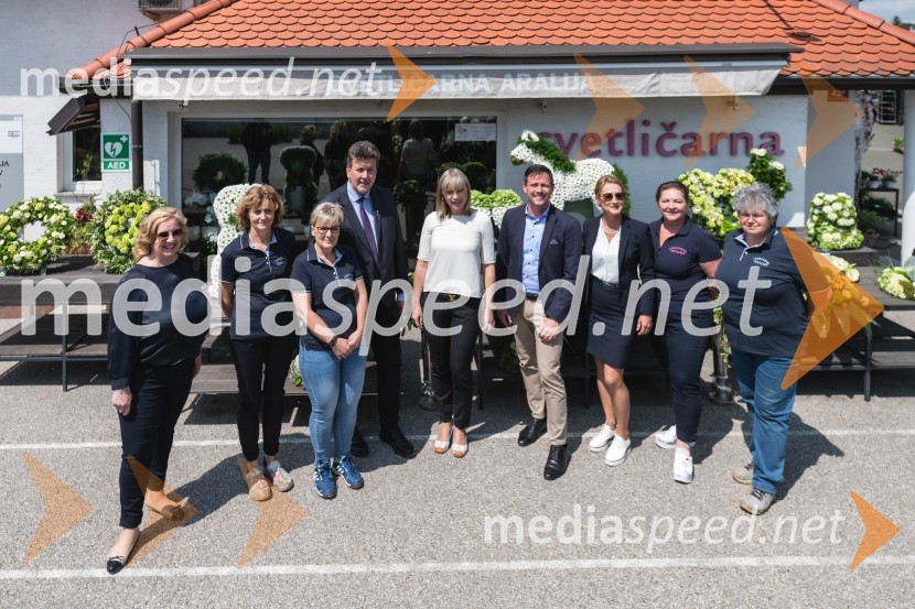  ... ;  ... ;  ... ;  Gábor Móczár, generalni direktor, National Heritage Institute of Hungary; mag. Lidija Pliberšek, direktorica, Pogrebno podjetje Maribor d.d.;  ... ; mag. Darja Kukovičič, Pogrebno podjetje Maribor d.d.;  ... ;  ... Dnevi dediščine evropskih pokopališč