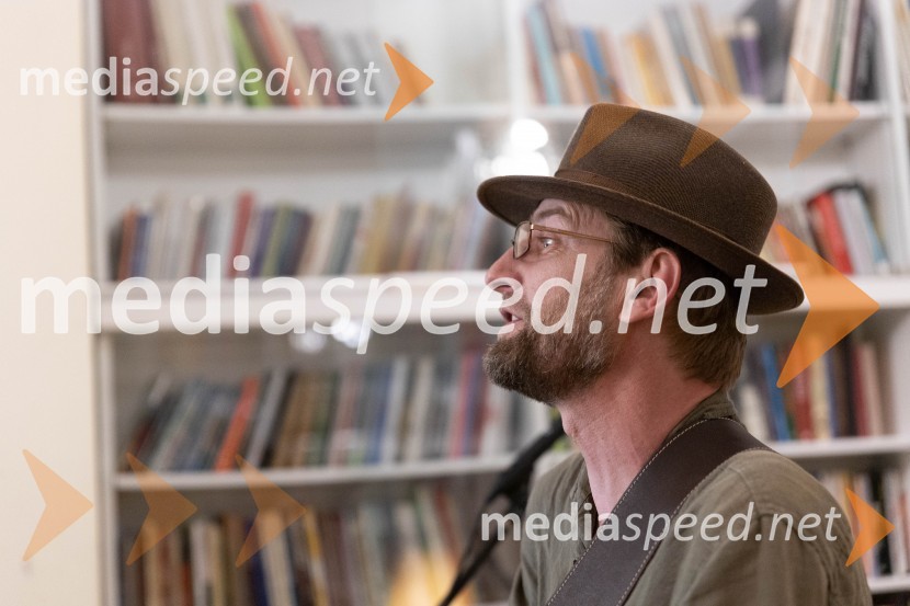  Tadej Vesenjak, glasbenikPodelitev nagrade desetnica 2023