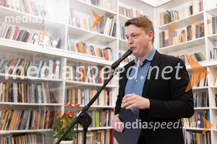 dr. Ambrož Kvartič, avtor besedila, Musical Povodni možPodelitev nagrade desetnica 2023