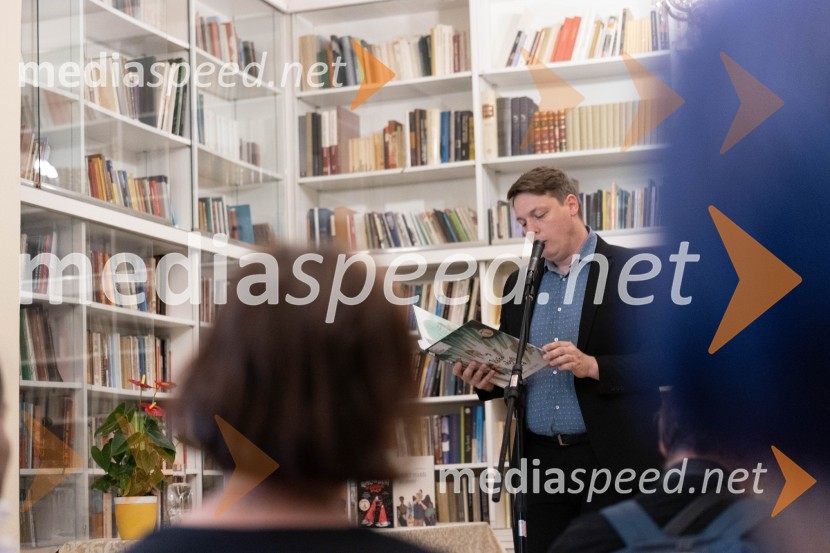 dr. Ambrož Kvartič, avtor besedila, Musical Povodni možPodelitev nagrade desetnica 2023