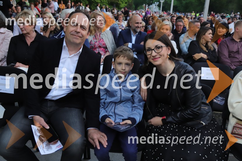 dr. Andrej Duh;  Martin Duh;  Emilija Stojmenova Duh, ministrica za digitalno preobrazboOperna noč 2023