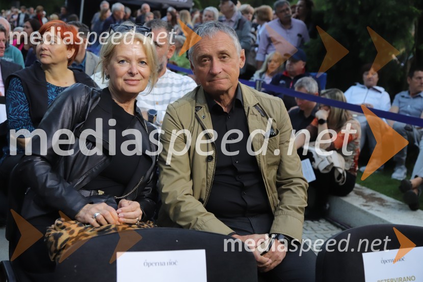  Bernarda Lesjak ; prof. dr. Dušan  Lesjak, univerzitetni profesorOperna noč 2023