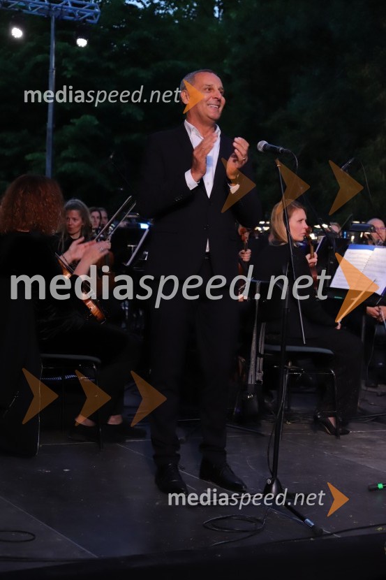  Danilo Rošker, direktor SNG MariborOperna noč 2023