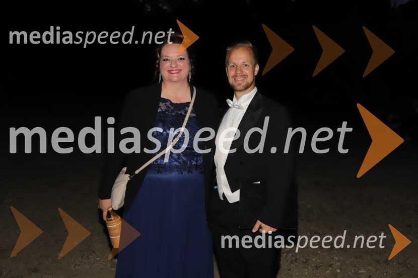  Rebeka Lokar, operna pevka;  Martin Sušnik, operni solistOperna noč 2023