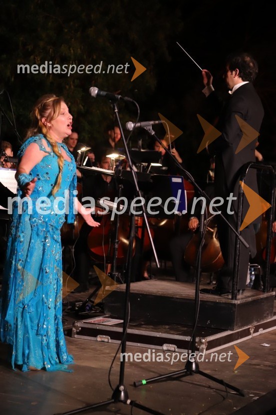  Petya Ivanova, operna solistka;  Simon Krečič, umetniški direktor Opere SNG MariborOperna noč 2023