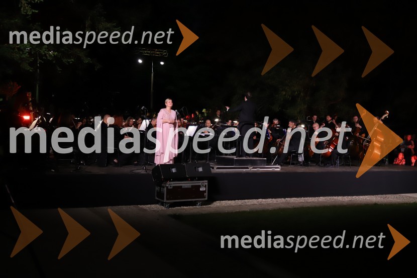  Andreja Zakonjšek Krt, sopranistkaOperna noč 2023