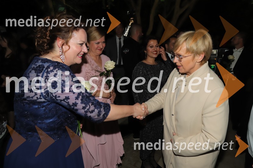  Rebeka Lokar, operna pevka; dr. Nataša Pirc Musar, predsednica Republike SlovenijeOperna noč 2023