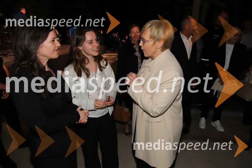  Irena Ferk, operna pevka;  ... ; dr. Nataša Pirc Musar, predsednica Republike SlovenijeOperna noč 2023