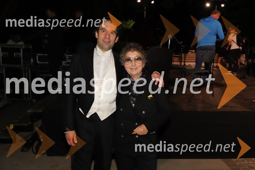  Simon Krečič, umetniški direktor Opere SNG Maribor;  Dragica Petrovič, režiserka in producentkaOperna noč 2023