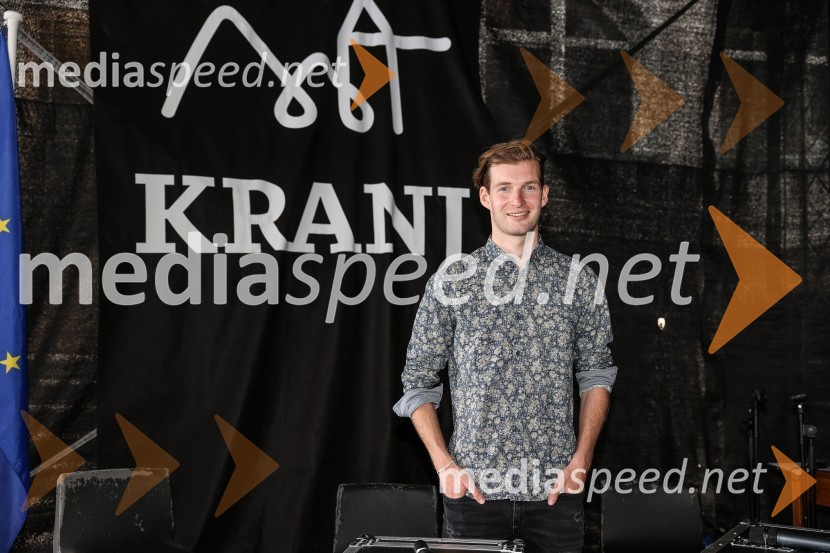  Žiga  Jelar, smučarski skakalecPrešerno poletje 2023, novinarska konferenca