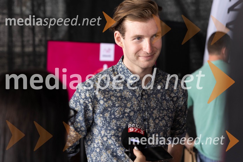  Žiga  Jelar, smučarski skakalecPrešerno poletje 2023, novinarska konferenca