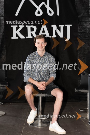  Žiga  Jelar, smučarski skakalecPrešerno poletje 2023, novinarska konferenca