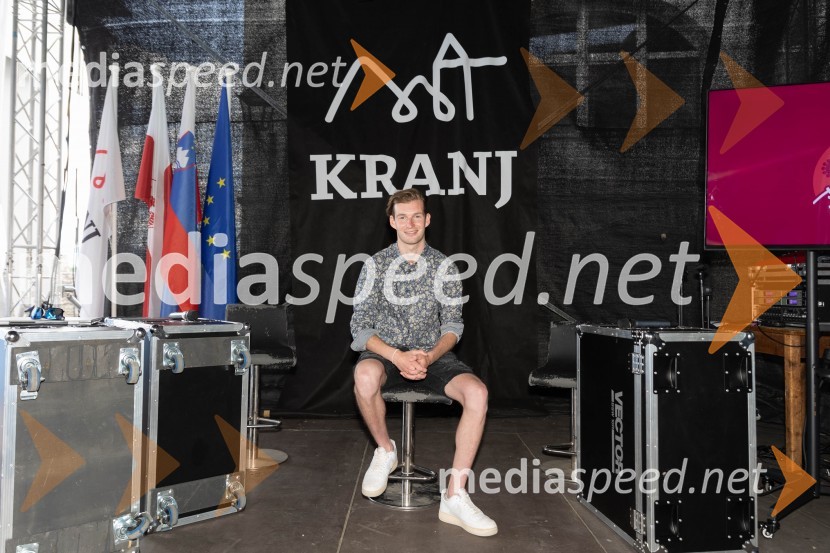  Žiga  Jelar, smučarski skakalecPrešerno poletje 2023, novinarska konferenca