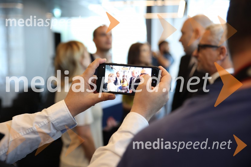 Ustanovitvena seja Platforme sodelovanja, Anže Logar