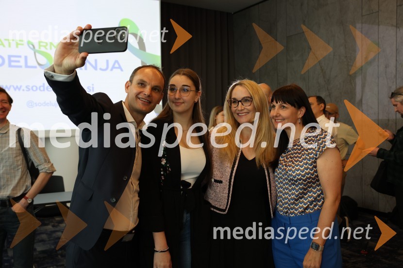  Anže Logar, poslanec SDS, predsednik Ljubljanskega odbora SDS;  ... ;  ... ;  ... Ustanovitvena seja Platforme sodelovanja, Anže Logar