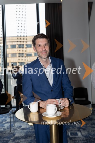 Ustanovitvena seja Platforme sodelovanja, Anže Logar