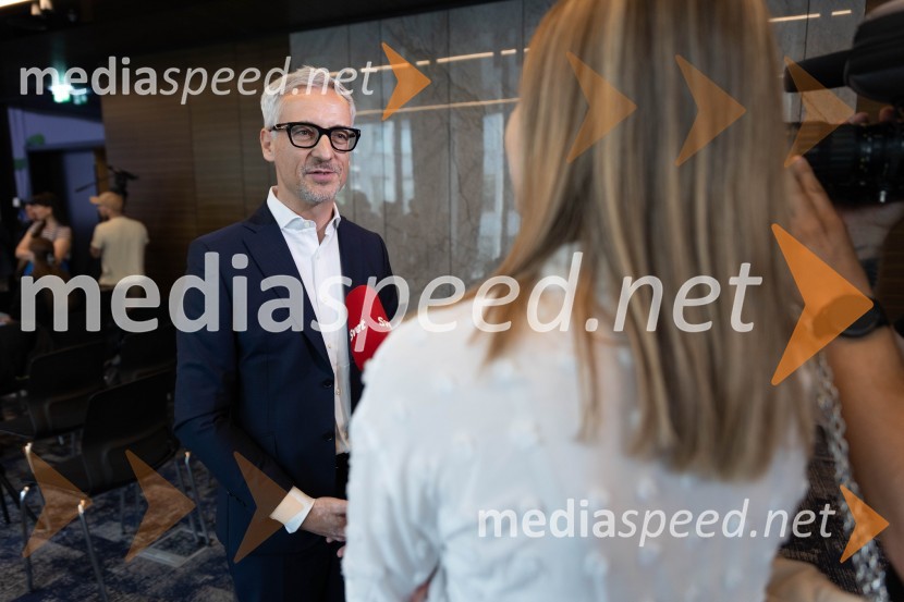 dr. Jernej Pikalo, profesor, nekdanji minister za izobraževanje iz kvote SDUstanovitvena seja Platforme sodelovanja, Anže Logar