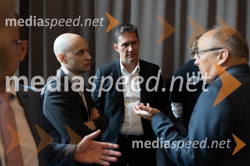 red. prof. dr.  Igor Masten, EF UL;  ... Ustanovitvena seja Platforme sodelovanja, Anže Logar